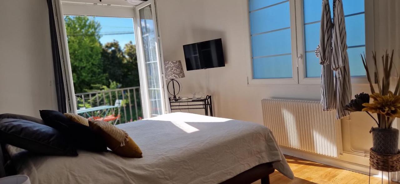 L'Entre Deux Eaux 'Maison' Balcon 'Et Jardin Reims Buitenkant foto