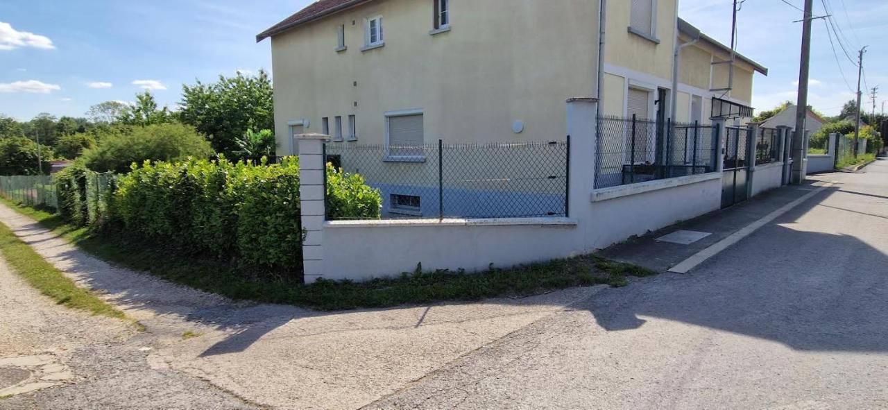 L'Entre Deux Eaux 'Maison' Balcon 'Et Jardin Reims Buitenkant foto
